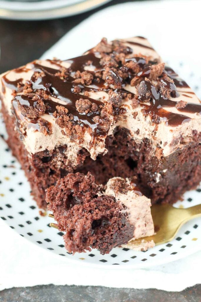 File 1 Brownie Batter Poke Cake