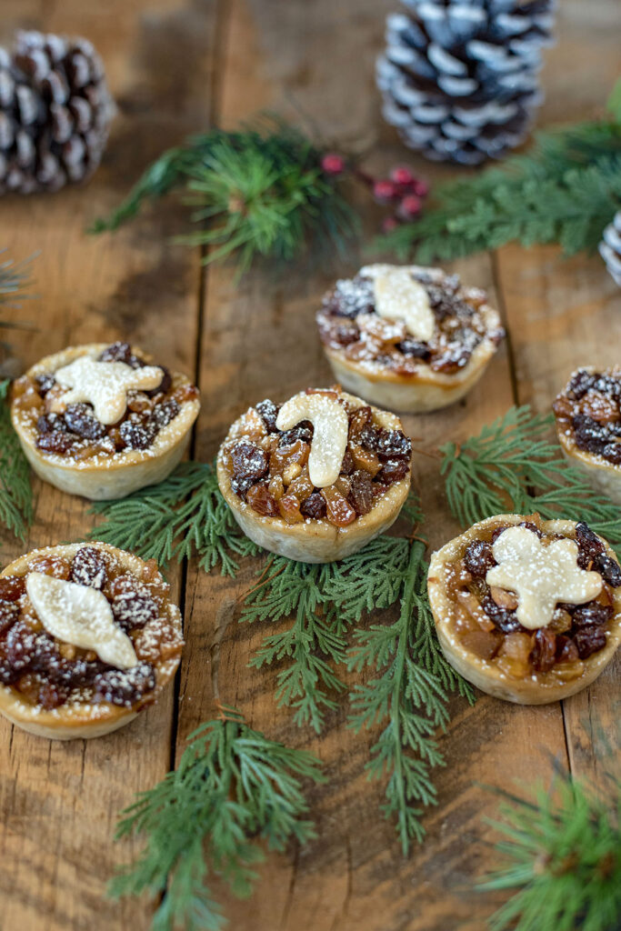 File 4 Mince Pies