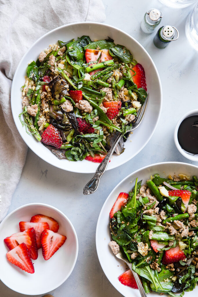 File 3 Strawberry Balsamic Paleo Cauliflower Rice Ground Turkey Skillet