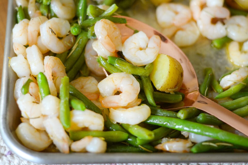 File 2 Garlic Rosemary Shrimp Sheet Pan Dinner