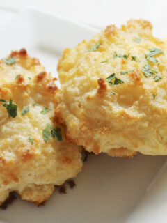 Cheddar Bay Biscuits Picture