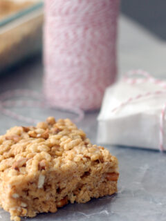 Peanut Butter Pretzel Crisp Photo