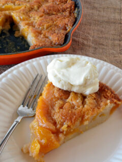 Easy Peach Cobbler Image