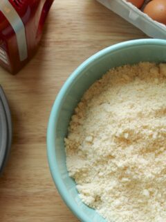 Yellow Cake Mix Photo