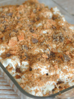 Butterfinger Cake Image