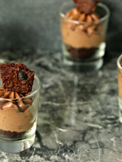 Brownie Brittle No Bake Mini Cheesecakes Photo