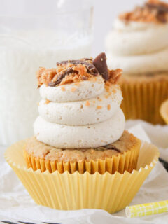 Butterfinger Cupcakes Picture