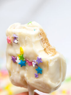 Chocolate Dipped Lemon Oreo Ice Cream Bars Image