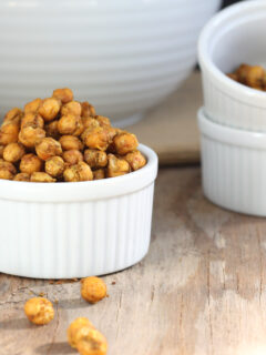 Spicy Roasted Chickpeas Image