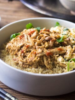 Crockpot Thai Peanut Chicken Quinoa Bowls Photo