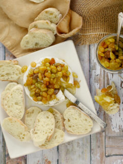 Baked Brie with Chardonnay Raisins Picture