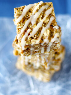 Apple Oatmeal Squares Image