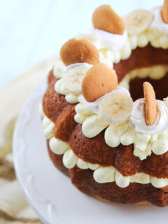 Banana Pudding Bundt Cake Pic
