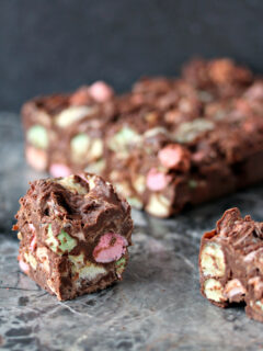 Chocolate Marshmallow Bars Pic