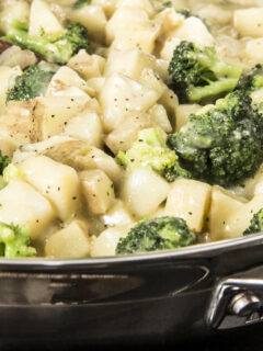 Healthy Cheesy Skillet Potatoes with Broccoli Cooking Photo
