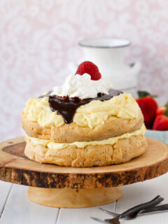 Cream Puff Cake Pic