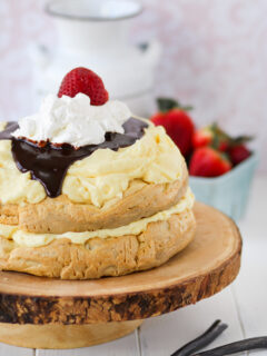 Cream Puff Cake Picture