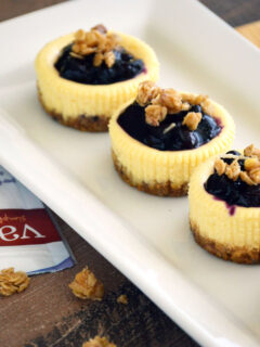 Gluten Free Granola Mini Cheesecakes Pic
