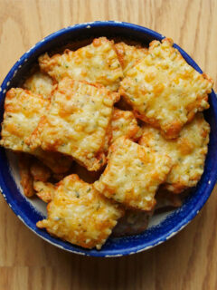 Homemade Cheese Crackers Photo