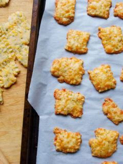 Homemade Cheese Crackers Picture