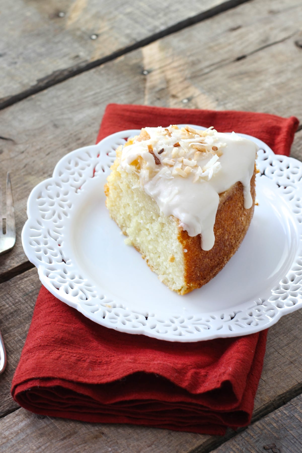Louisiana Crunch Cake Recipe - Food Fanatic
