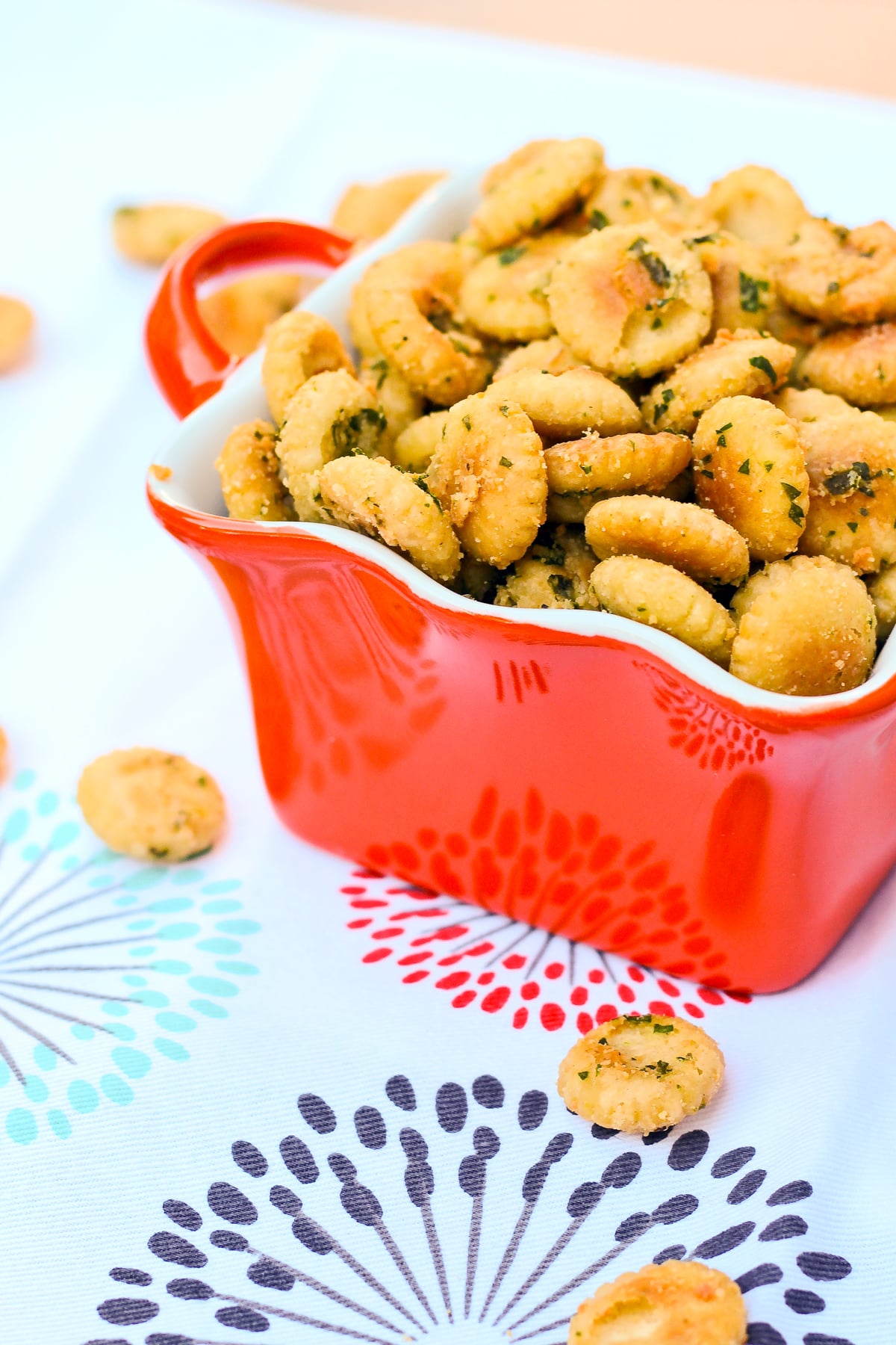 Seasoned Oyster Crackers Pic - Food Fanatic