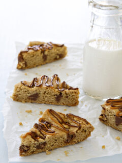Snickers Chocolate Chip Cookie Bars Picture