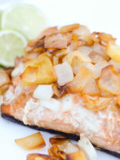 Grilled Salmon with Pineapple Salsa Pic