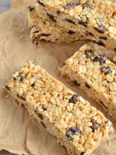 Oatmeal Raisin Cookie Granola Bars Pic