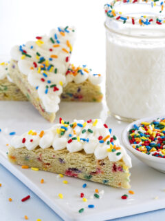 Funfetti Sugar Cookie Bars Picture