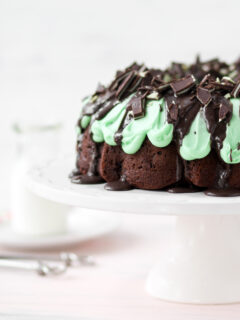 Grasshopper Bundt Cake Pic