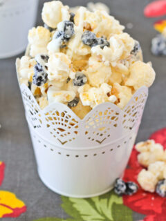 Blueberries & Cream Popcorn Picture