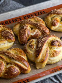 Garlic Herb Baked Pretzels Pic