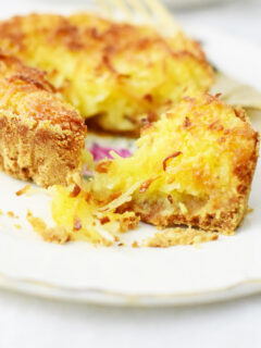 Toasted Coconut Cream Tarts Pic