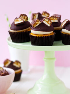 Pumpkin Snickers Cupcakes Image