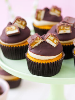 Pumpkin Snickers Cupcakes Pic