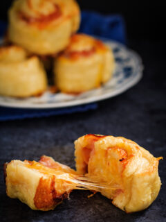 Ham & Cheddar Pretzel Rolls Picture