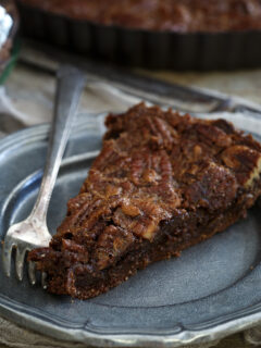 Paleo Chocolate Pecan Tart Pic