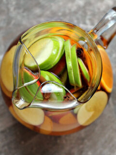 Easy Apple Sangria Pic