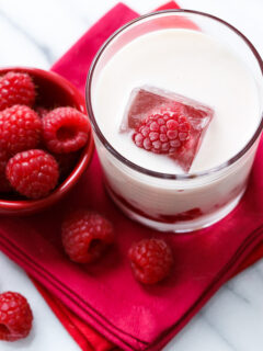 Raspberry Russian Holiday Cocktail Pic