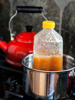 How to Decrystallize Honey Picture