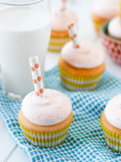 Orange Creamsicle Cupcakes Picture