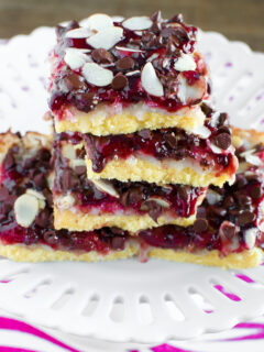 Chocolate Raspberry Magic Bars Pic