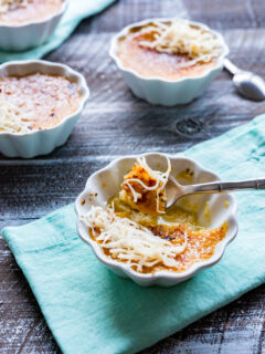 Vanilla White Chocolate Coconut Cr&egrave;me Br&ucirc;l&eacute;e Pic