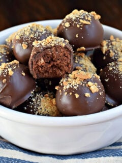 Easy Chocolate Truffles Photo