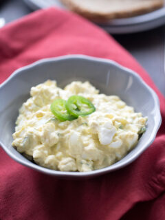 Easy Egg Salad with Jalape&ntilde;os Image