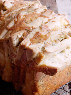 Garlic Cheddar Pull Apart Bread Photo