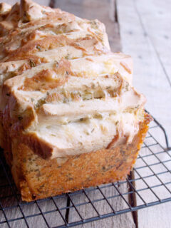 Garlic Cheddar Pull Apart Bread Pic