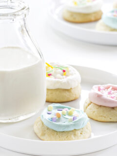 Soft Frosted Sugar Cookies Pic