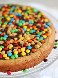 Chocolate Peanut Butter Cookie Pizza Pic